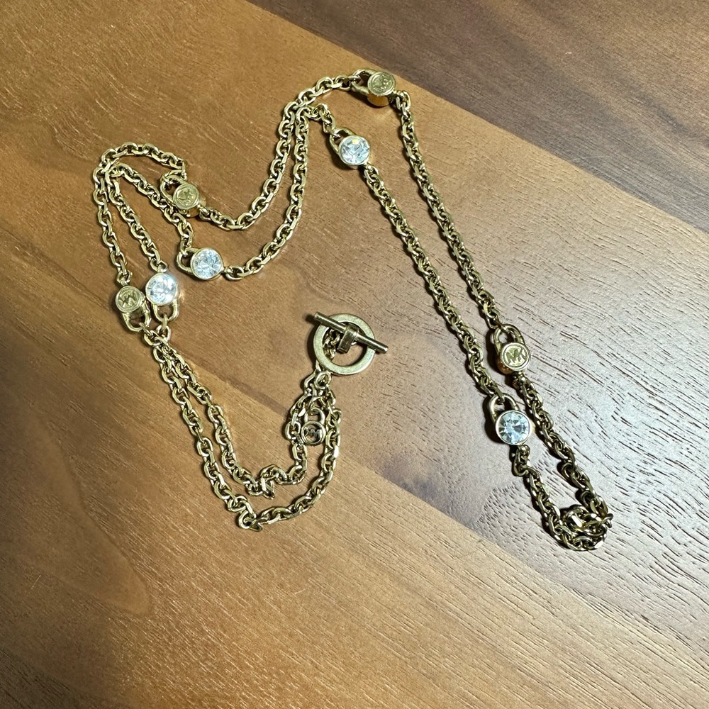 Michael Kors gold tone padlock necklace. Rare - Picture 7 of 8